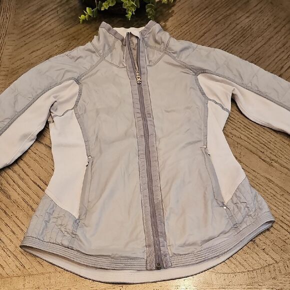 Lululemon Size 6 Fleec3 Quilted Zip Up Jacket - Picture 1 of 12